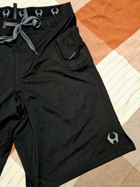 Hylete Brand Black Athletic Shorts Board Shorts Summer Gear Men's Large